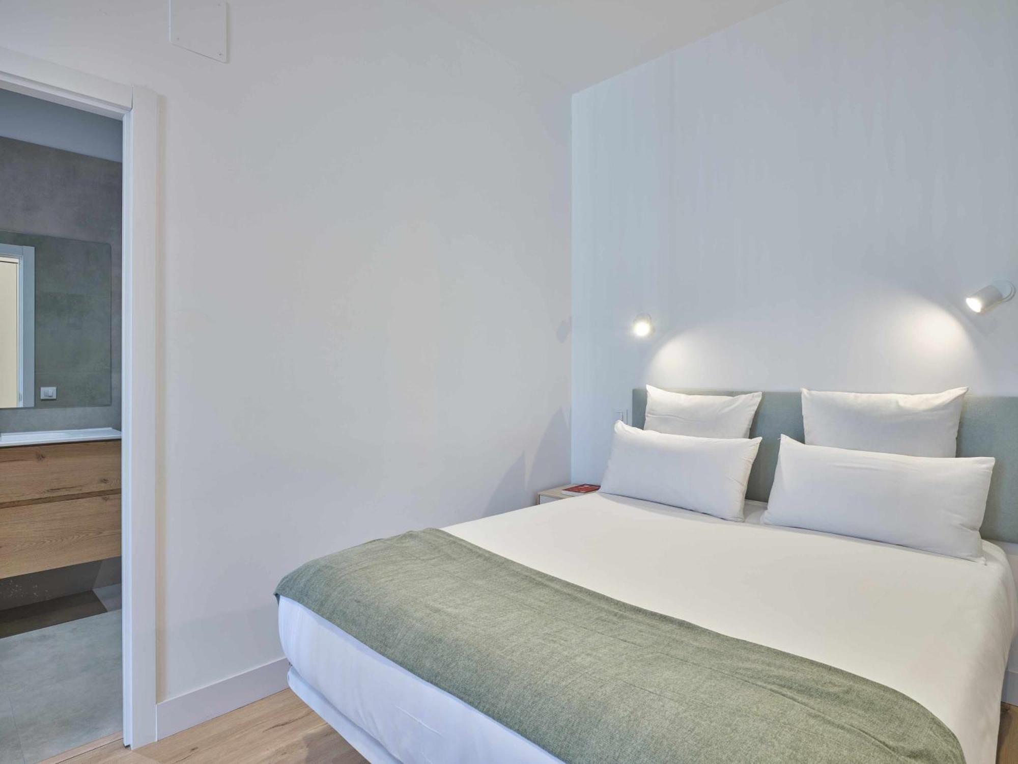 Paseo Suites Hotel Madrid Bilik gambar