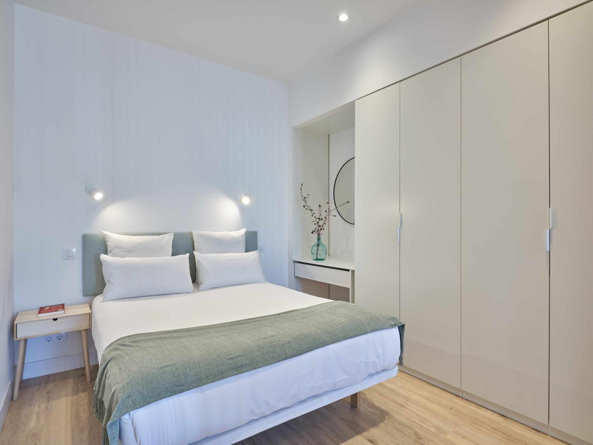 Paseo Suites Hotel Madrid Bilik gambar